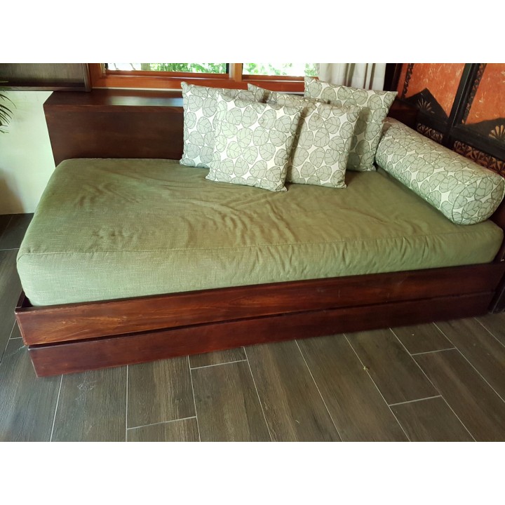Mahogany Roll out bed base without headboard.